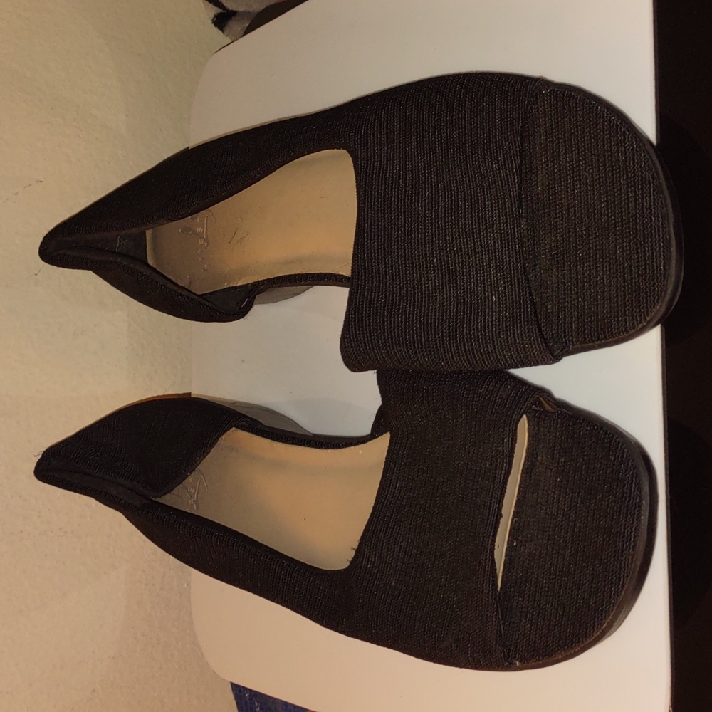 LifeStride Black Open-Toe Flats